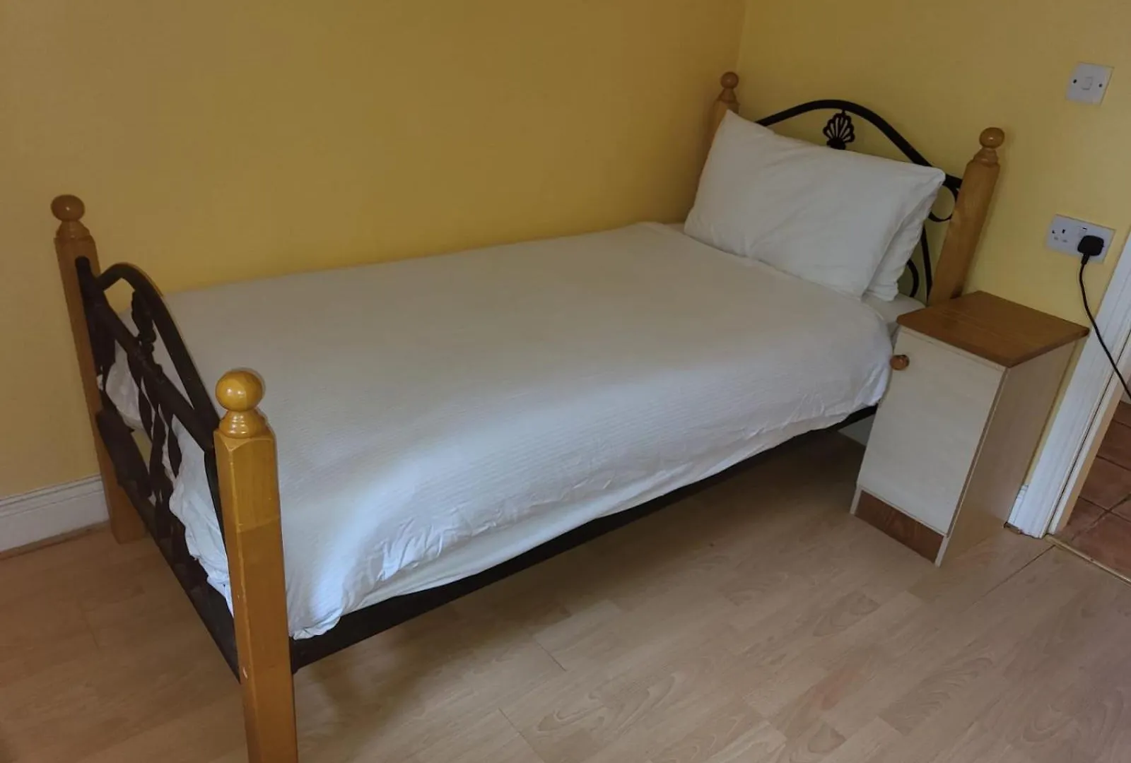 Sheraton Lodge Apartments T12E309 Cork Irland